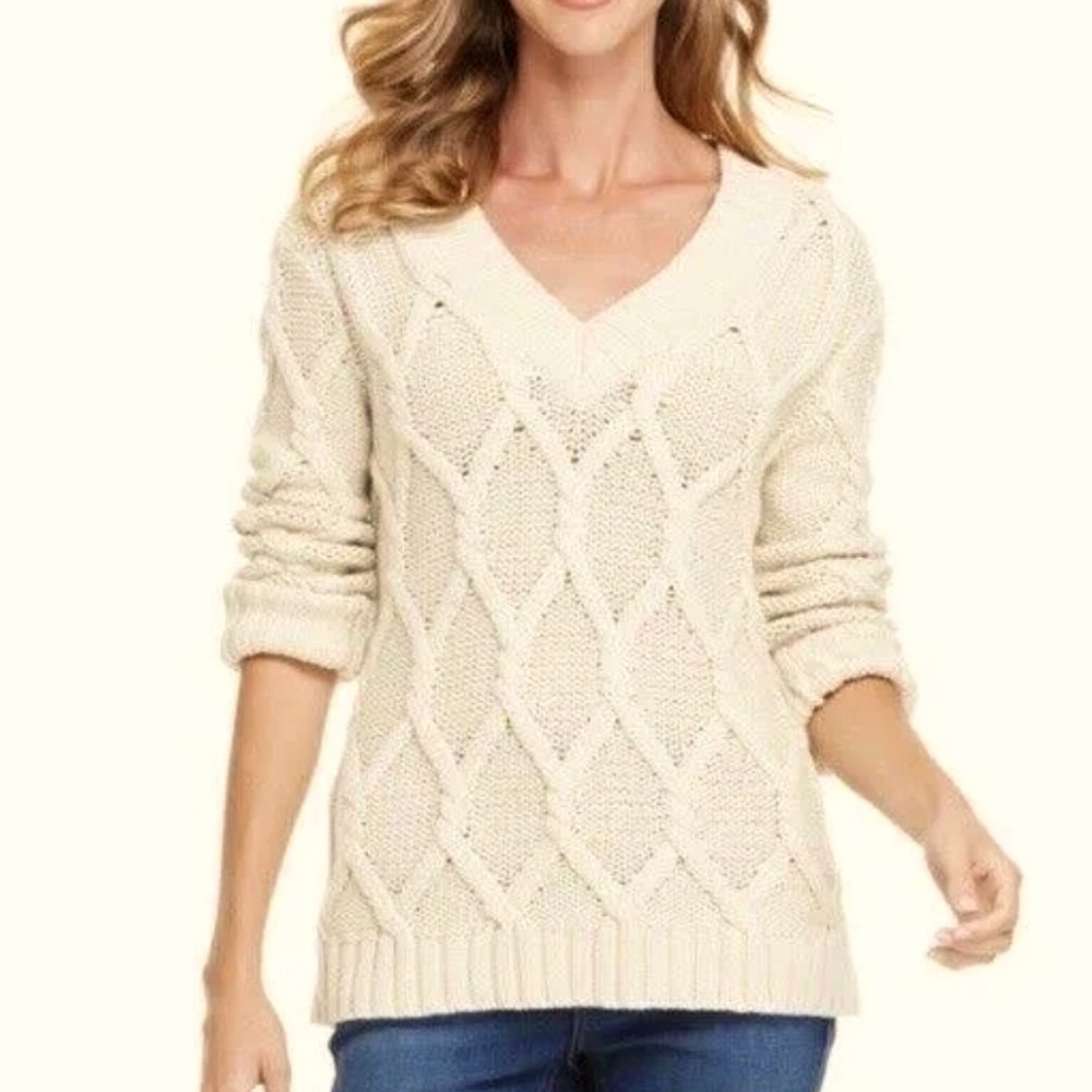 Vineyard Vines V-Neck Cable Knit Cotton Sweater